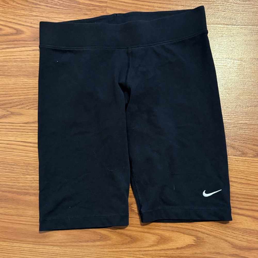 Nike Black Biker Shorts Size‎ M NWOT